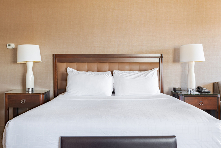Bedroom 4, Wyndham Omaha / West Dodge, Douglas