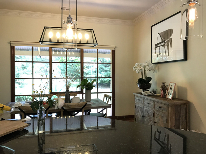 Food & Drinks 4, Helen's Homestead, Golden Plains - North-West