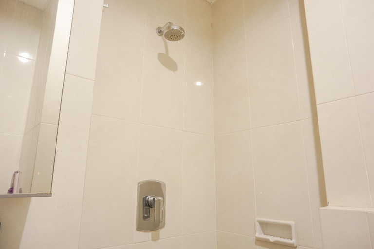 Bedroom 4, Elegant Studio Room Apartment At Capitol Park Residence, Central Jakarta