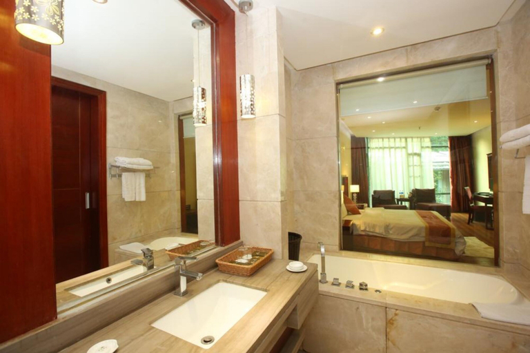 Bathroom 4, Grand Villa Hotel, Guangzhou