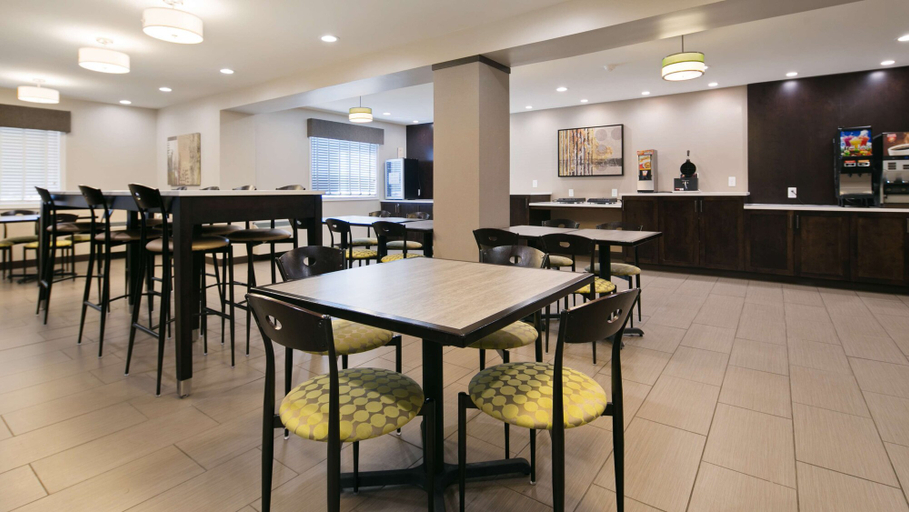Food & Drinks 5, Best Western Harvest Inn & Suites, Grand Forks