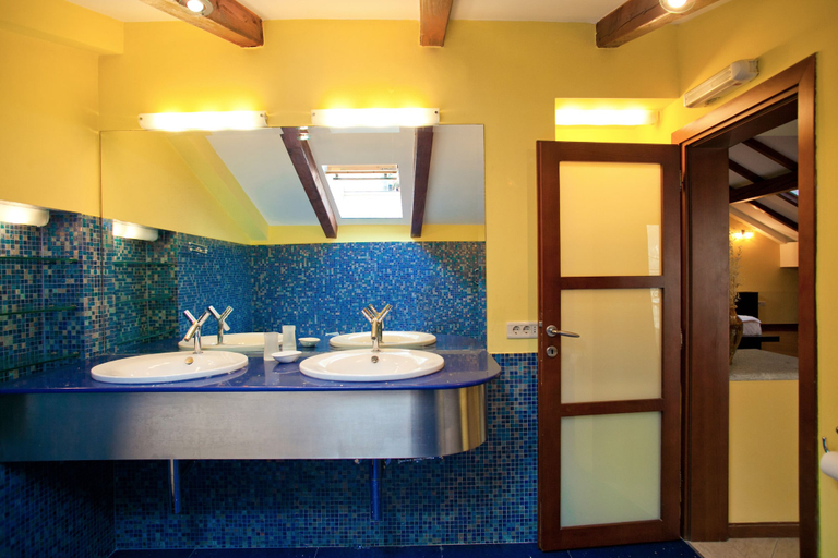 Bathroom 3, Forza Lux Guest House