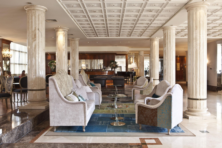 Others 4, Hotel Leon d'Oro, Verona