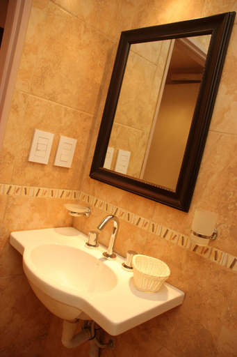 Bathroom 3, Buenos Aires Inn Hotel, Distrito Federal