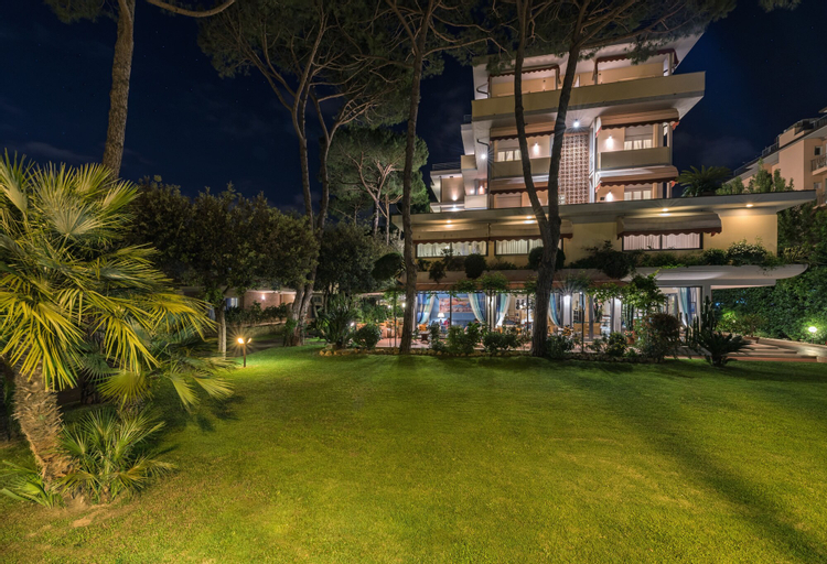 Hotel Andreaneri, Lucca