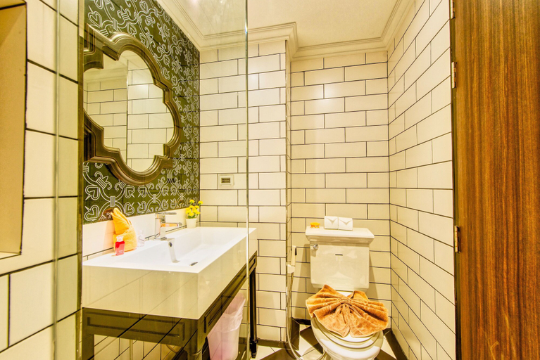 Bathroom 3, Venetian Resort Pattaya - Quiet Oasis - Huge Waterpark, Gym, Sauna & Kids Playground, Pattaya