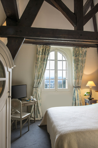 Bedroom 2, Château de l'Hermitage, Val-d'Oise