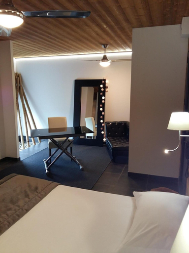 Bedroom 3, Bio Motel, Ain