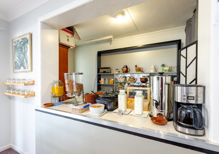 Food & Drinks 5, Riviera on Ruthven Motel, Toowoomba - Central