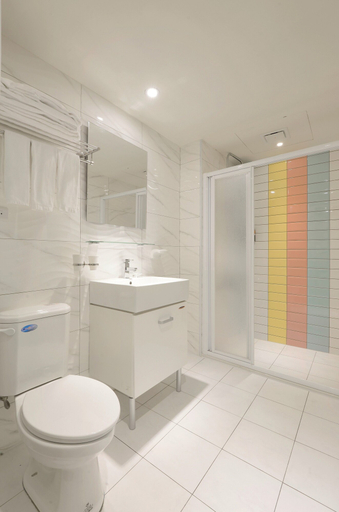Bathroom 5, Whoops Hotel, Taichung