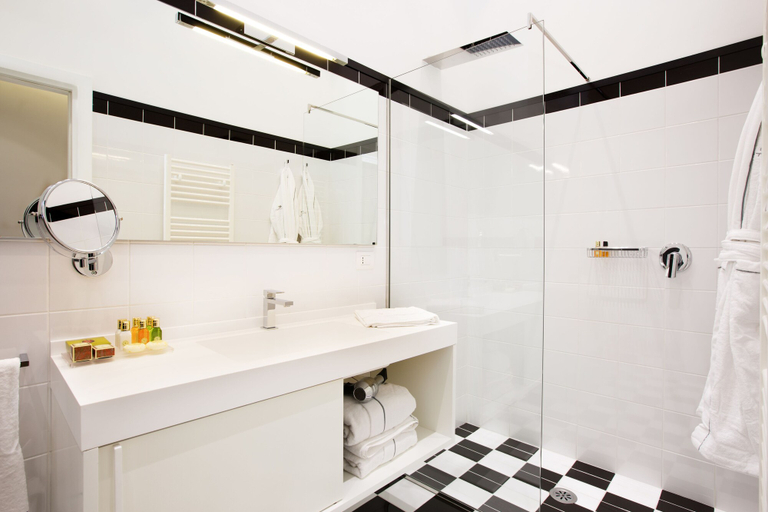 Bathroom 5, Nap Luxury Guest House, Napoli