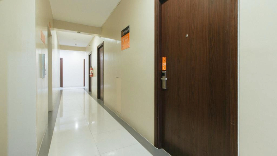 Others 4, RedDoorz Plus near Nakpil Street Taft Avenue Manila, Manila City