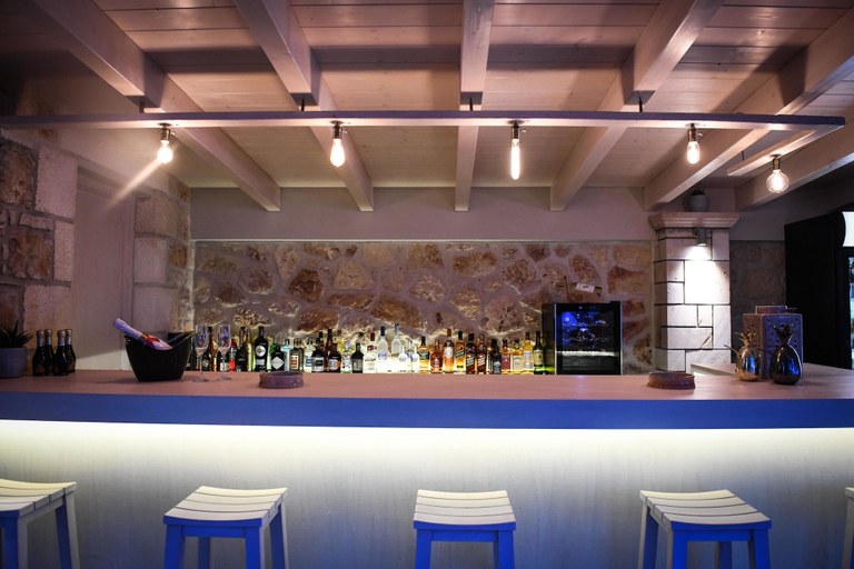Food & Drinks 4, Artina Luxury Villa, Ionian Islands