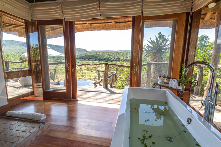 Bathroom 5, Pumba Private Game Reserve, Cacadu