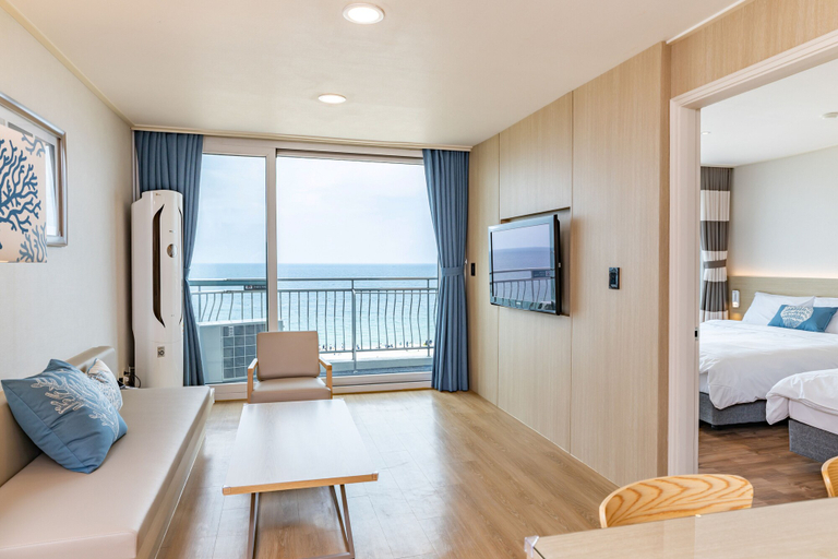 Bedroom 3, Kensington Resort Seorak Beach, Goseong