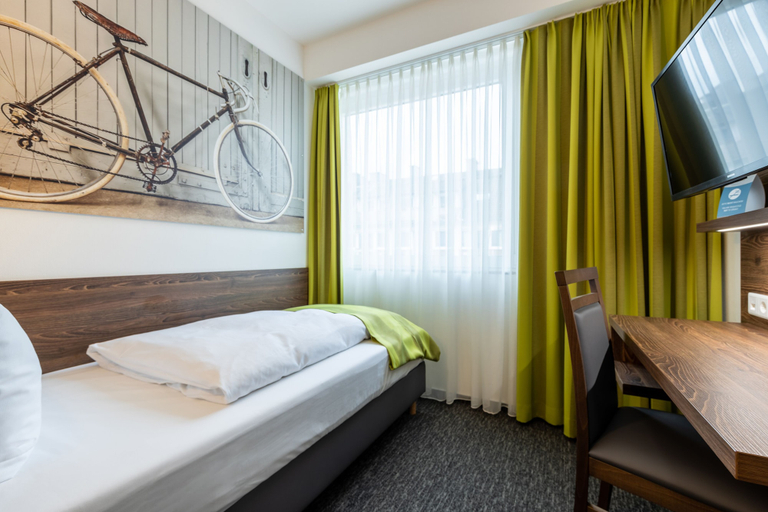 Bedroom 3, Trip Inn Hotel Münster City, Münster