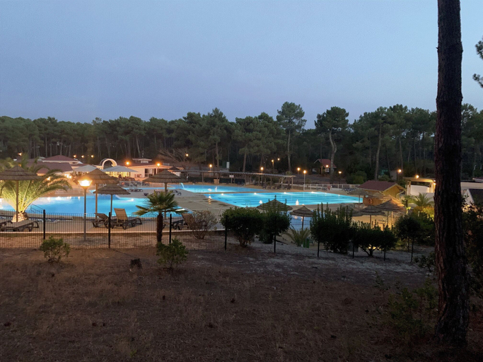 Sport & Beauty 4, Chalet Mavalear Naturiste la Jenny, Gironde