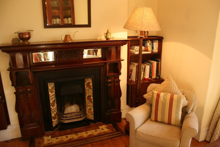 Others 5, Reading House, City of Cape Town