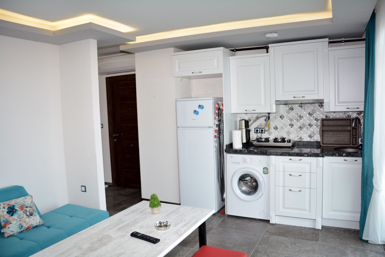 Others 5, Mihmandar Apart, Merkez