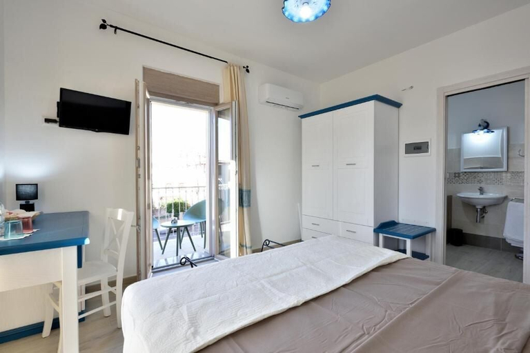 Bedroom 3, INAH Boutique Rooms, Nuoro