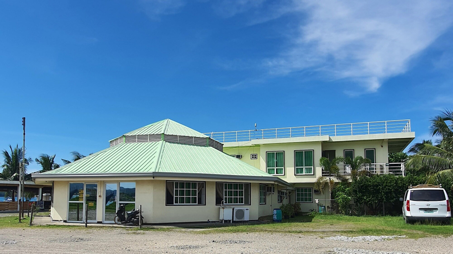 S-E Hotel and Residence, Malay