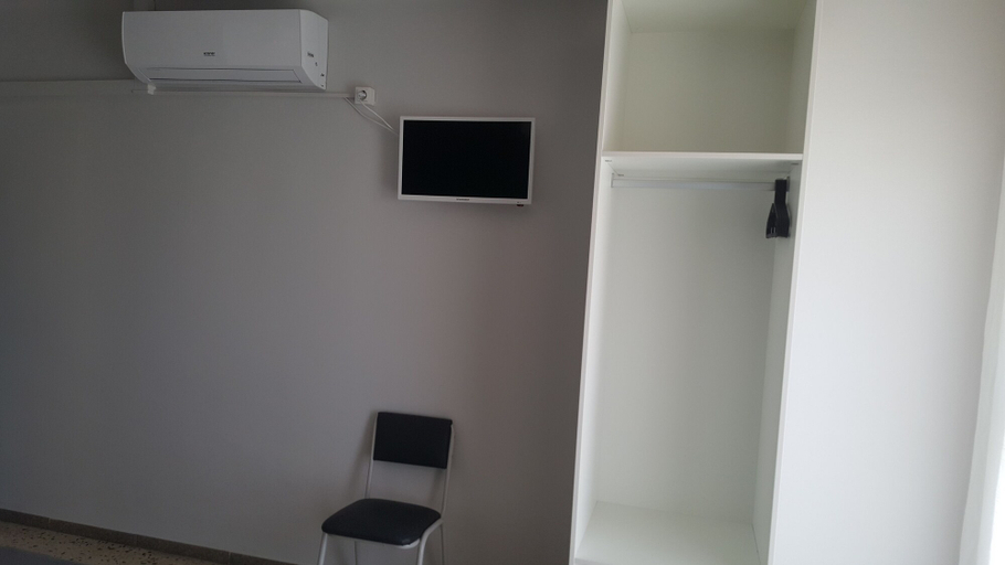 Others 5, Hostal Can Joanet, Tarragona