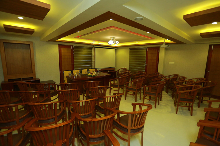 Food & Drinks 5, RB Palace, Thiruvananthapuram