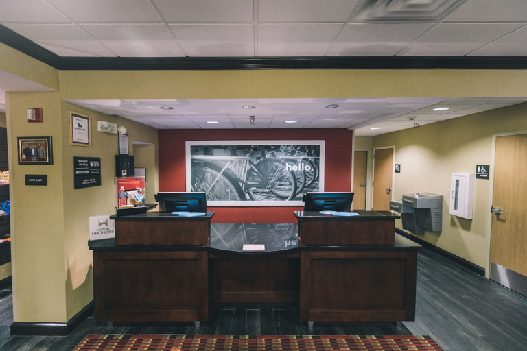 Others 5, Hampton Inn Tallahassee-Central, Leon