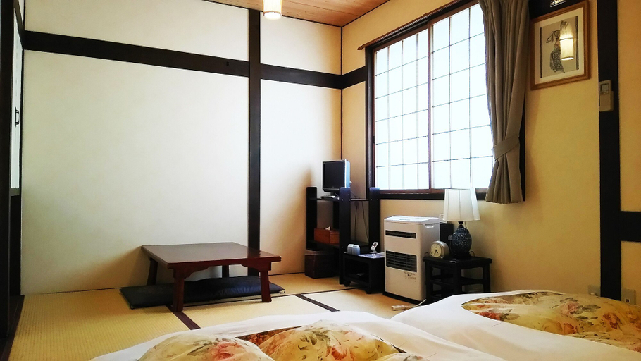 Bedroom 3, Rickshaw Inn, Takayama