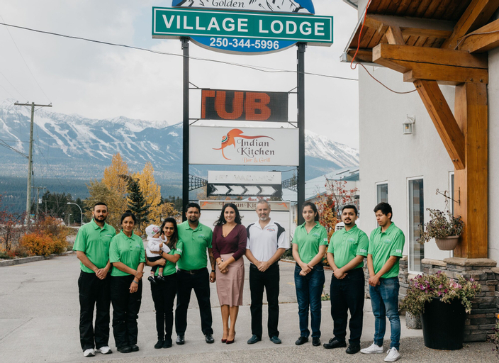 Golden Village Lodge, Columbia-Shuswap