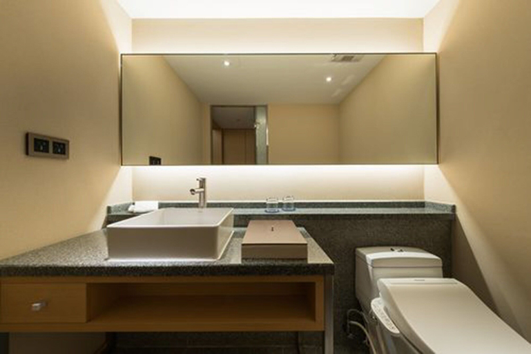 Bathroom 4, Asia Pacific Hotel Beitou, Taipei City