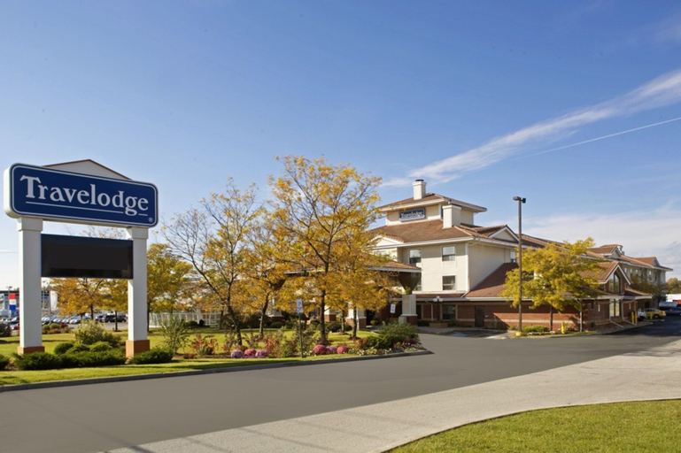 Exterior & Views 2, Travelodge by Wyndham Oshawa Whitby, Durham
