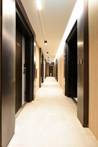 Others 5, Hotel Infini, Songpa