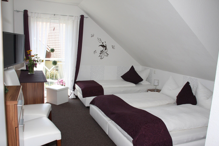 Bedroom 3, Hotel Restaurant Hubertushof, Paderborn
