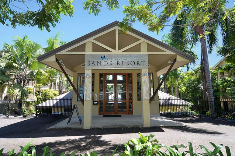 Port Douglas Sands Resort, Douglas
