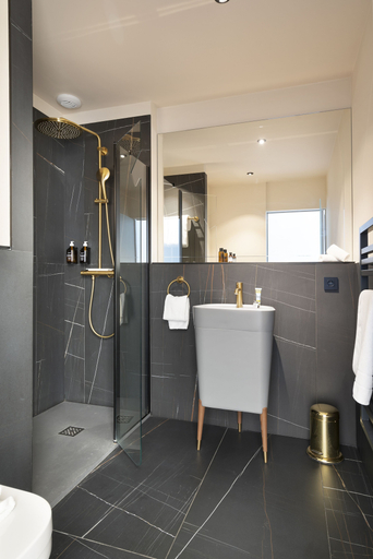 Bathroom 5, Hebe Hotel, Haute-Savoie