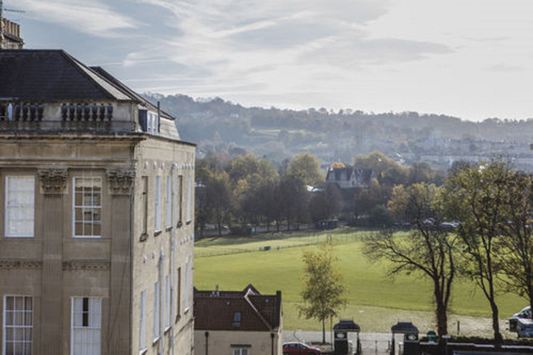 Exterior & Views 2, No.15 by GuestHouse, Bath, Bath and North East Somerset
