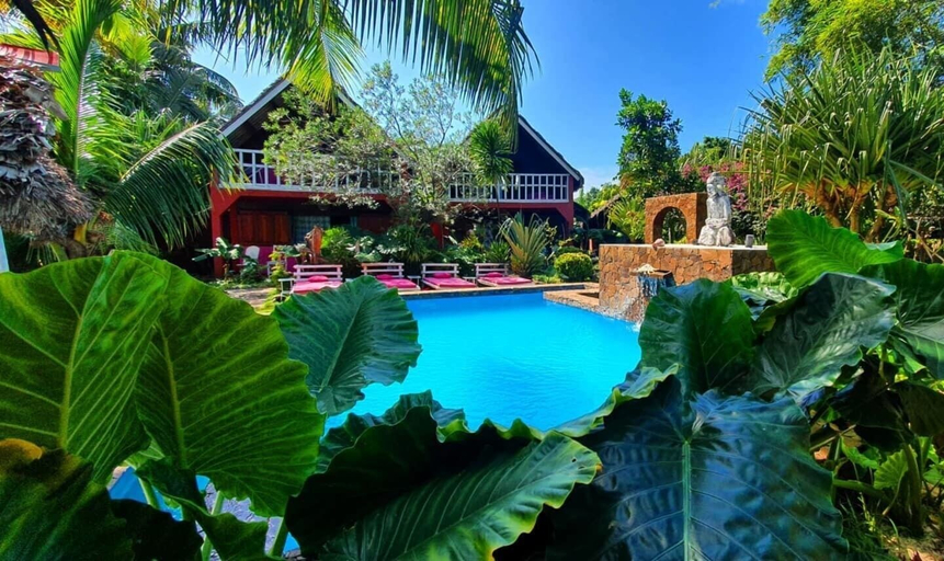 Exterior & Views 2, Ravoraha Ecolodge, Analanjirofo