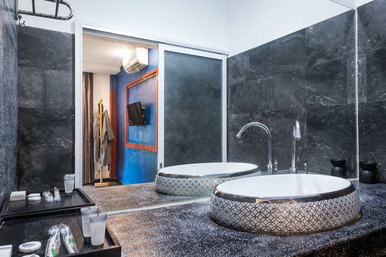 Bathroom 4, Fancy Boutique Villa Hotel, Siem Reap
