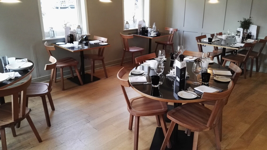 Food & Drinks 5, The Crown hotel, Suffolk