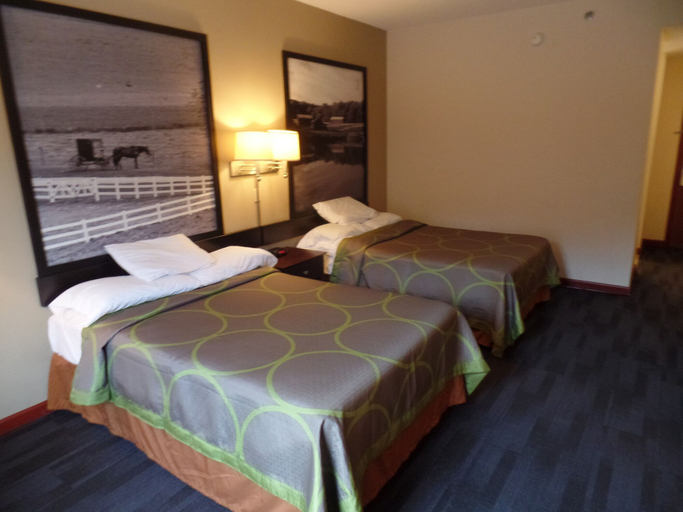 Bedroom 3, Super 8 by Wyndham Beaver Falls, Beaver