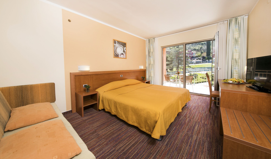 Bedroom 3, Hotel Salinera - Sava Hotels & Resorts, Piran