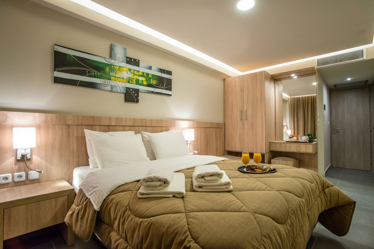 Bedroom 4, Argo Hotel, Attica