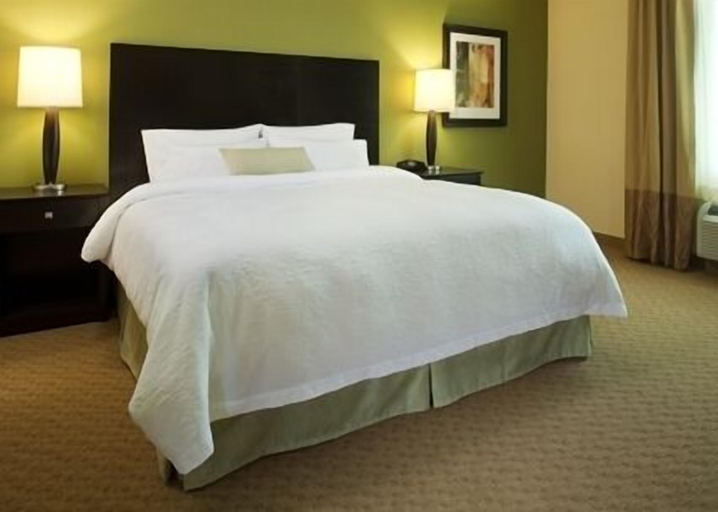 Bedroom 4, Hampton by Hilton Bar Harbor, Hancock