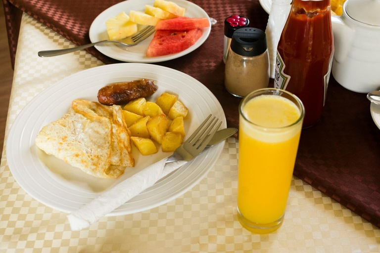 Food & Drinks 5, Pavillion Hotel, Busiiro