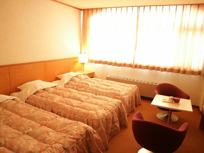 Bedroom 3, Hotel Sankt Moritz Shiga, Yamanouchi