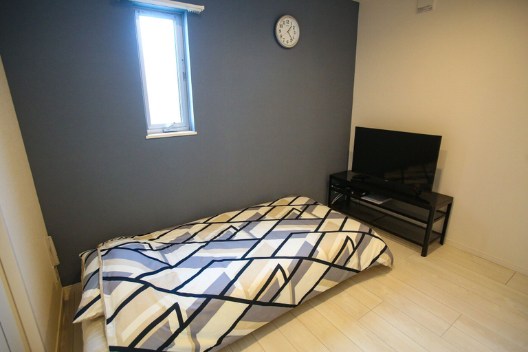 Bedroom 2, Tenjin Higashi Russo, Fukuoka