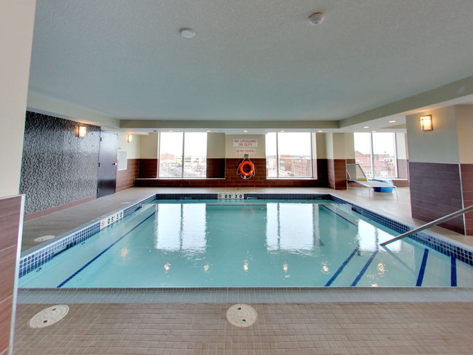 Sport & Beauty 2, DoubleTree by Hilton Edmonton Downtown, Division No. 11