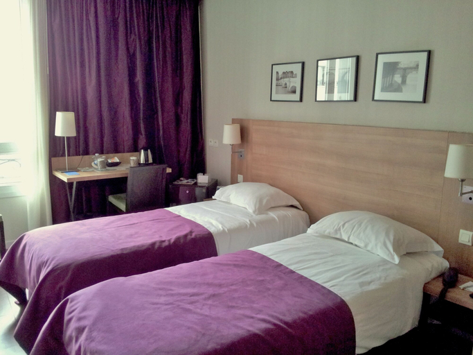 Bedroom 4, Best Western Rives de Paris La Defense, Hauts-de-Seine