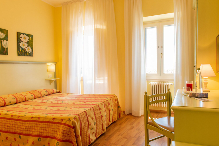 Bedroom 2, hotel minerva assisi, Perugia